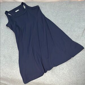 Columbia Active Dress Medium Athletic Athleisure Golf Casual Coastal Beach